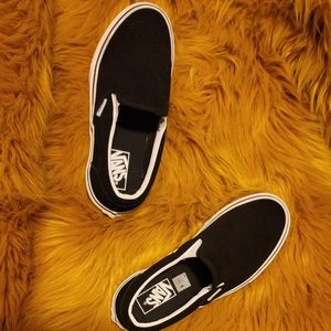 VANS NOT WORN OUTSIDE